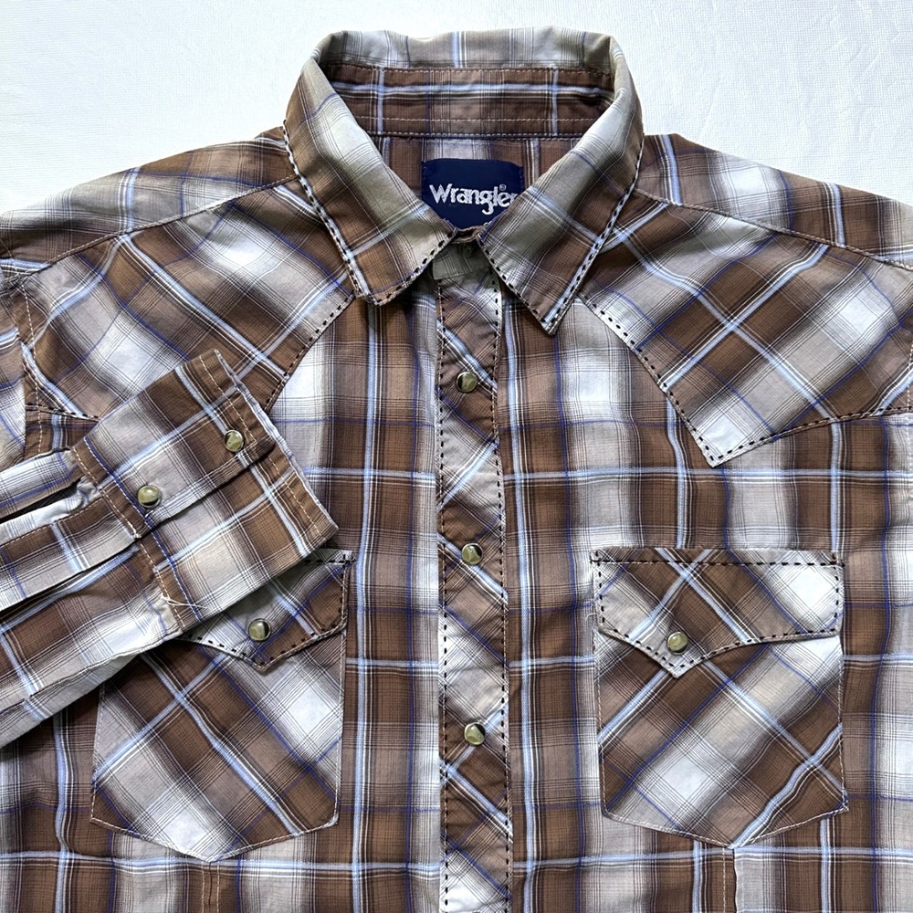 Wrangler Western Pearl Snap Shirt M Brown Plaid Contrast Stitching Slanted Flap